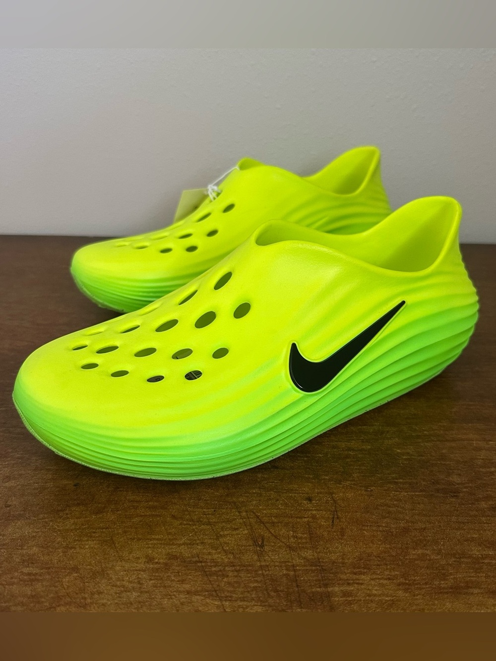 Nike ReactX Rejuven8 Green Strike Shoes HV5060-300 Size 10